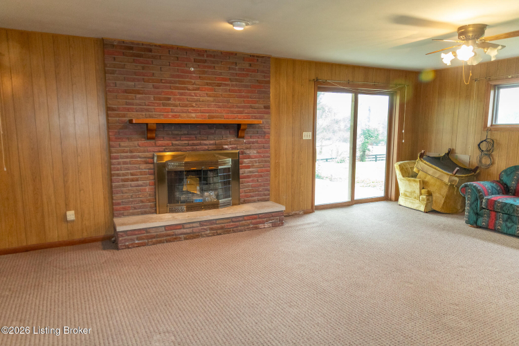 Listing Image 45