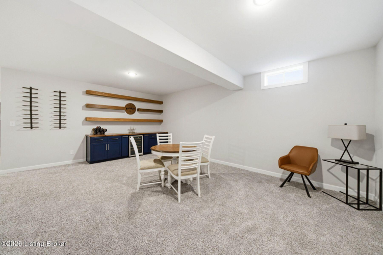 Listing Image 53