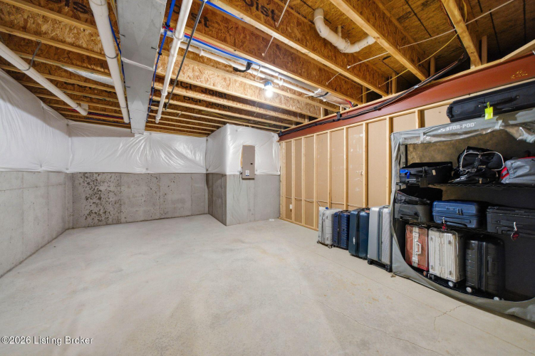 Listing Image 63