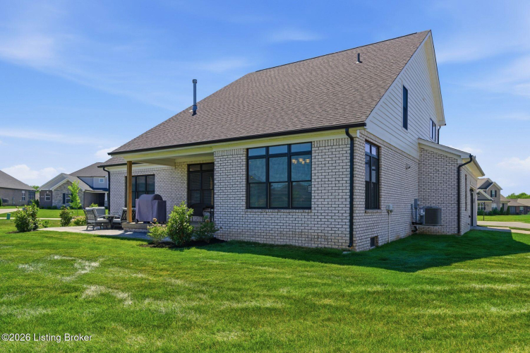 Listing Image 70