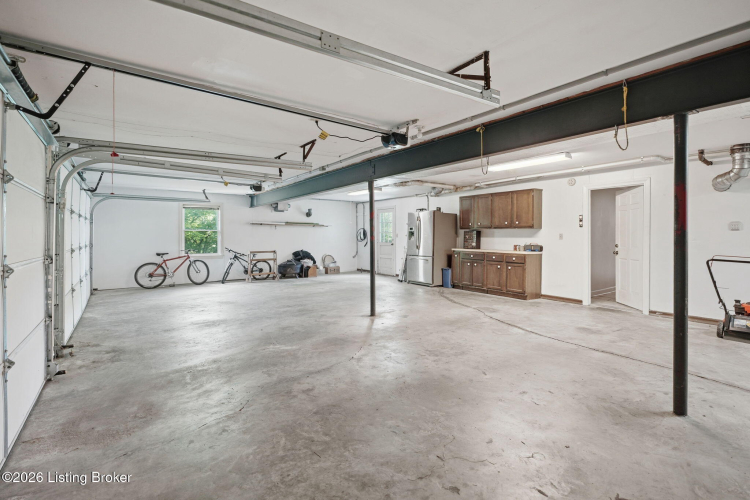 Listing Image 48