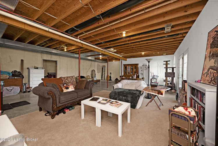 Listing Image 31