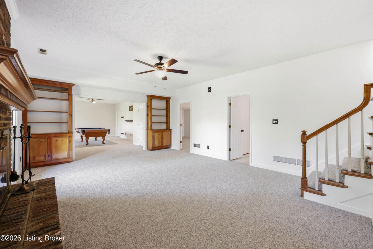 Listing Image 45