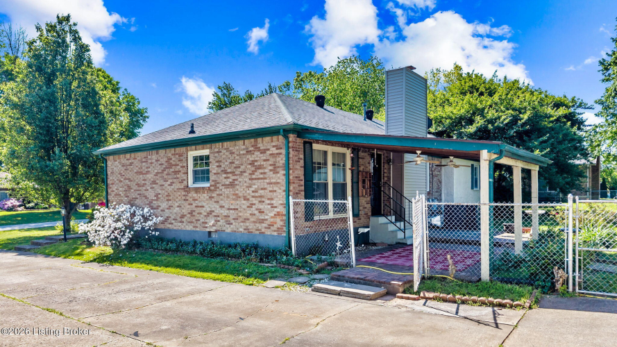 Listing Image 7
