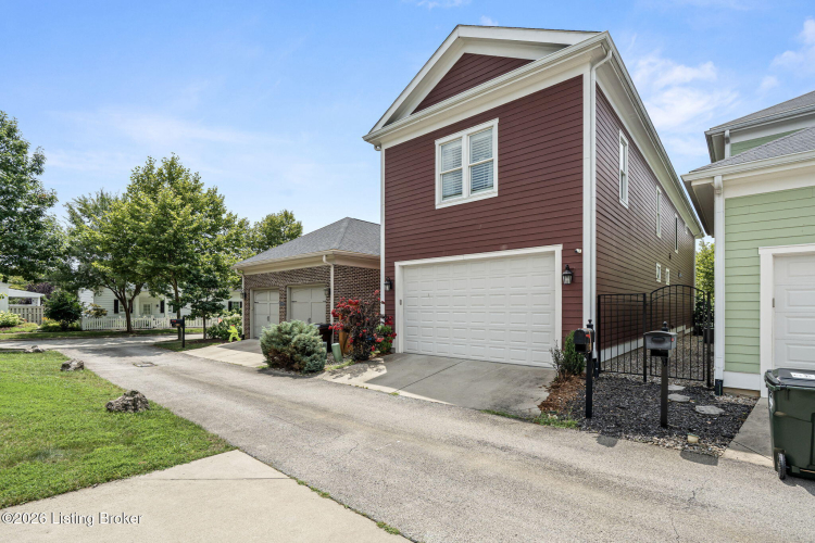 Listing Image 76