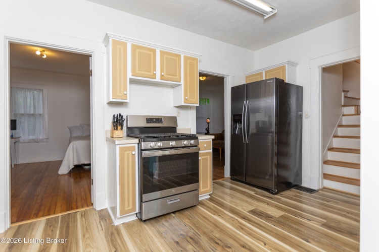 Listing Image 14
