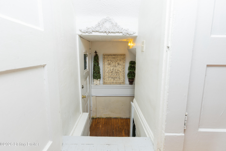Listing Image 33
