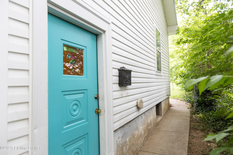 Listing Image 38