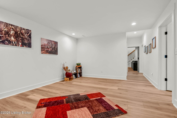 Listing Image 55