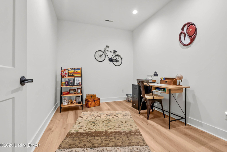 Listing Image 56