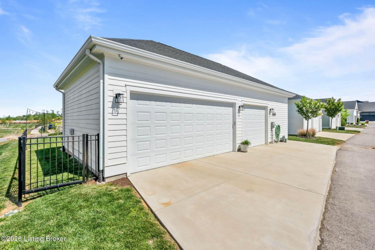 Listing Image 65