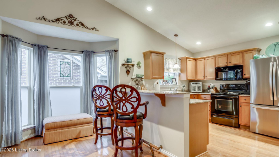 Listing Image 15