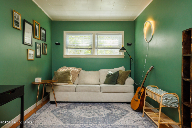 Listing Image 22