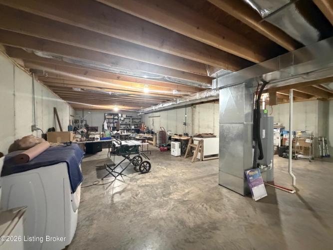 Listing Image 40