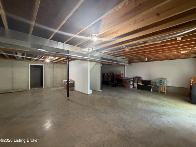 Listing Image 41
