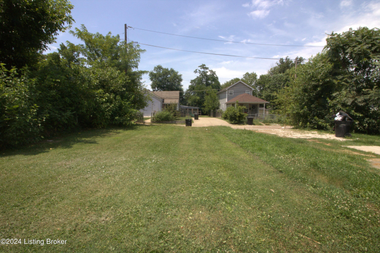 Listing Image 16