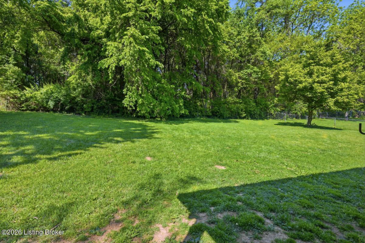 Listing Image 26
