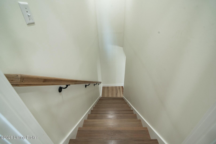 Listing Image 55