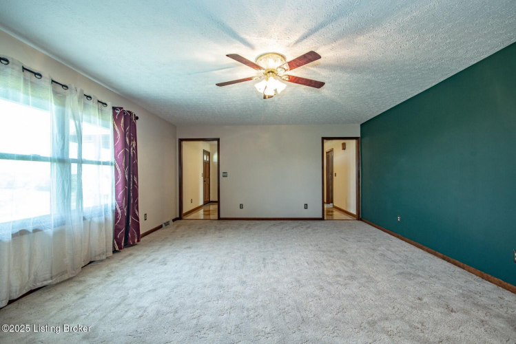 Listing Image 30