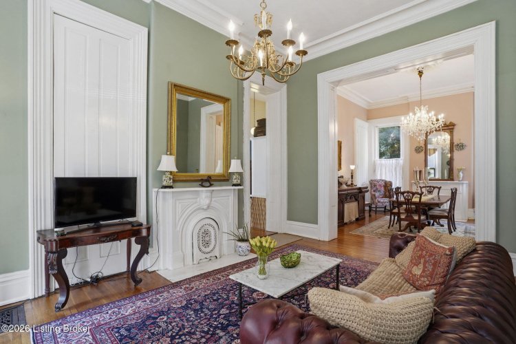Listing Image 15