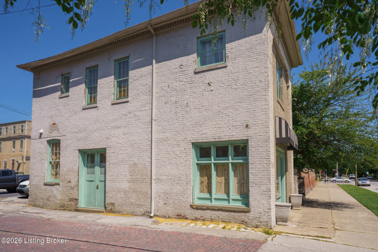 Listing Image 59