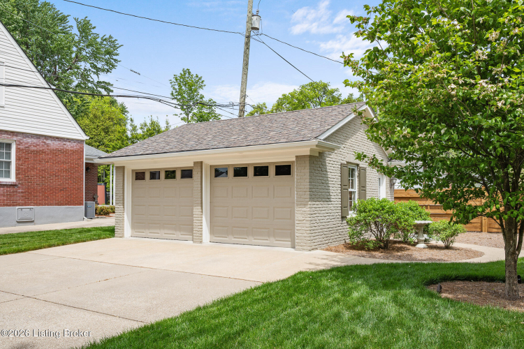 Listing Image 54