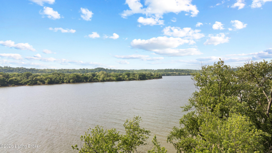 Listing Image 52