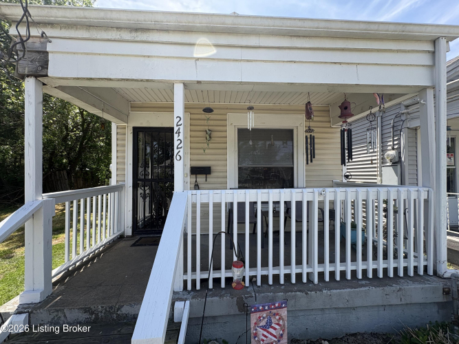 Listing Image 3