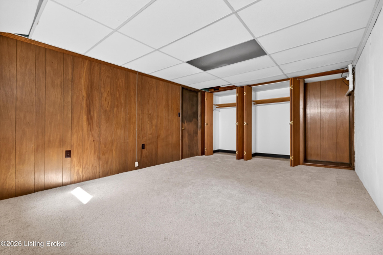 Listing Image 42