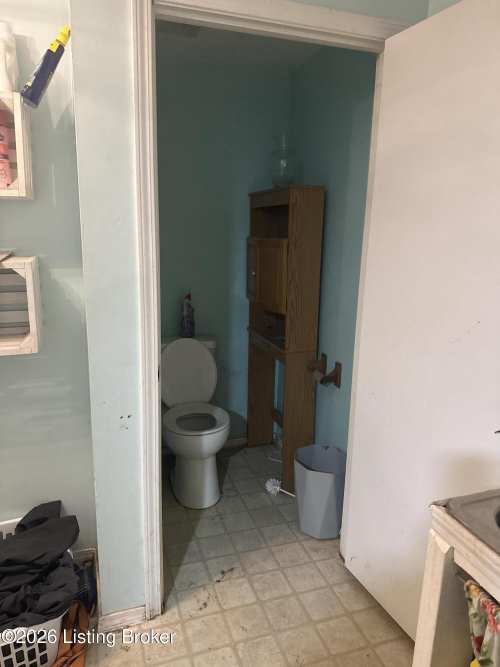Listing Image 28