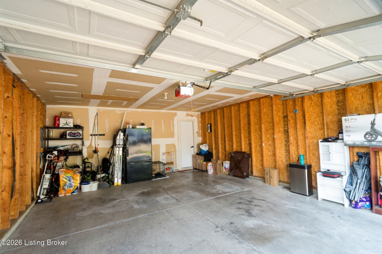 Listing Image 41