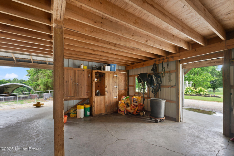 Listing Image 86