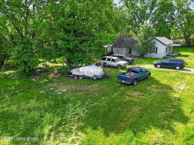 Listing Image 11