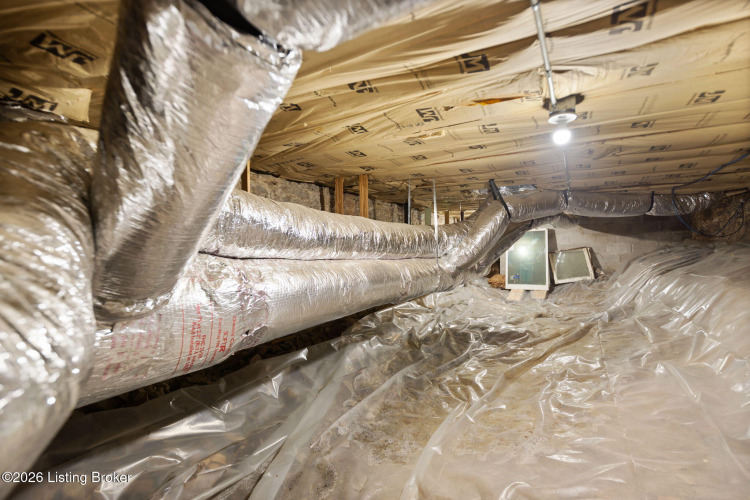 Listing Image 43