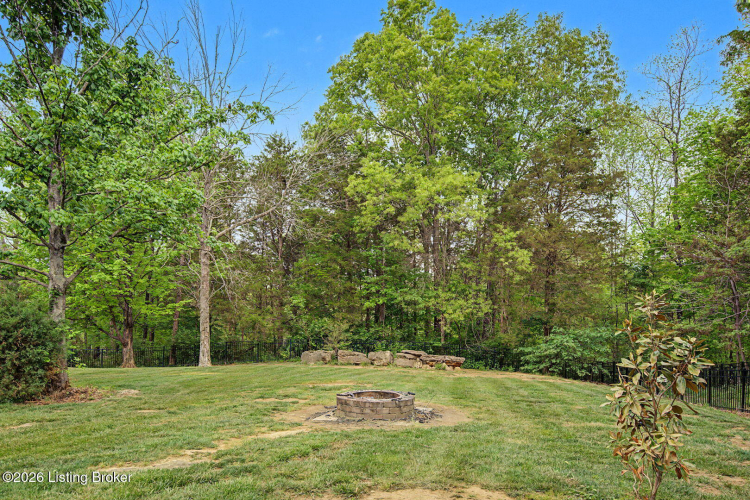 Listing Image 28