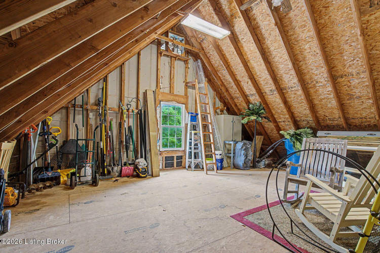 Listing Image 57