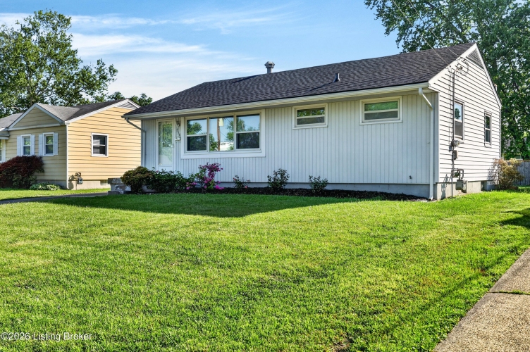 Listing Image 42