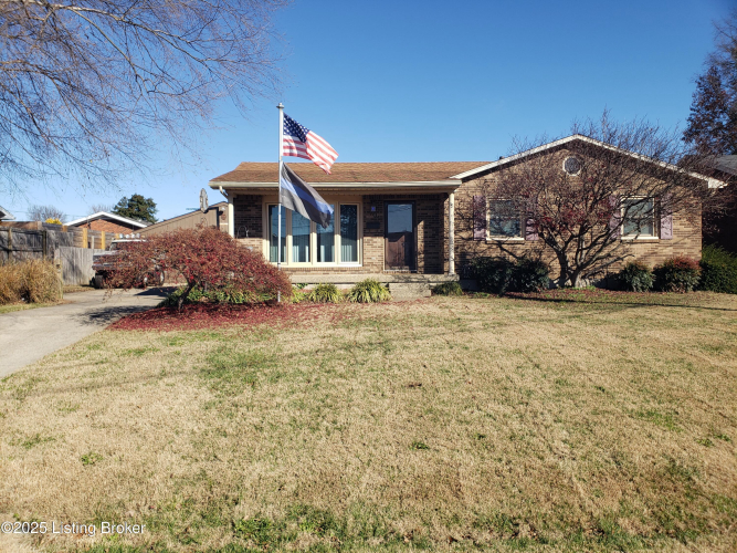 Listing Image 4