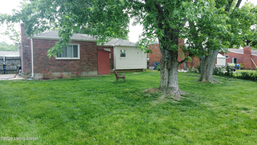 Listing Image 13