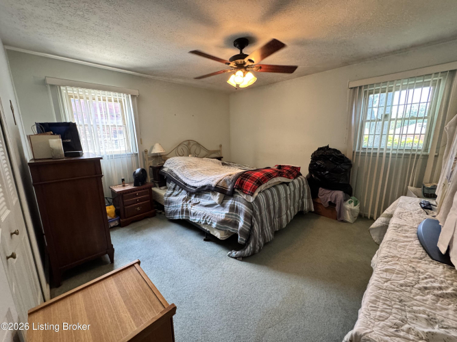 Listing Image 30