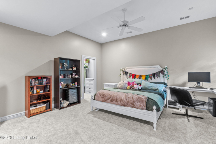 Listing Image 104