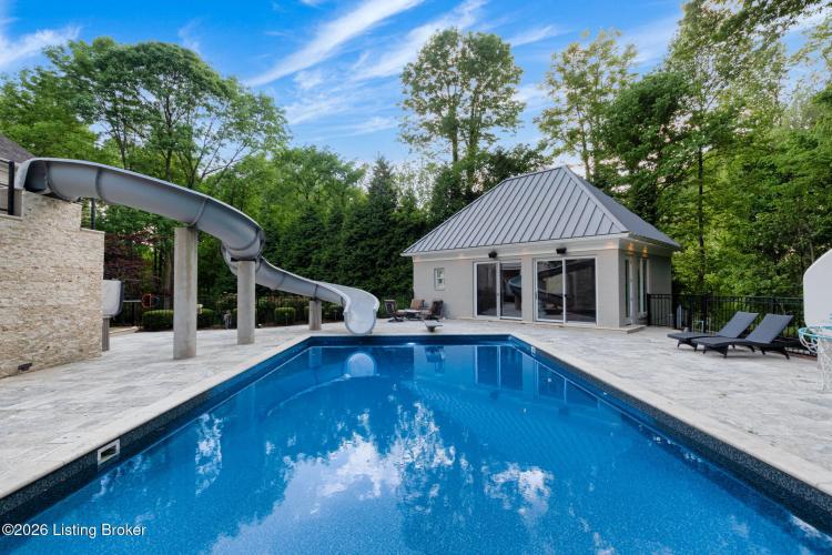 Listing Image 112