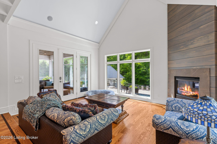 Listing Image 53