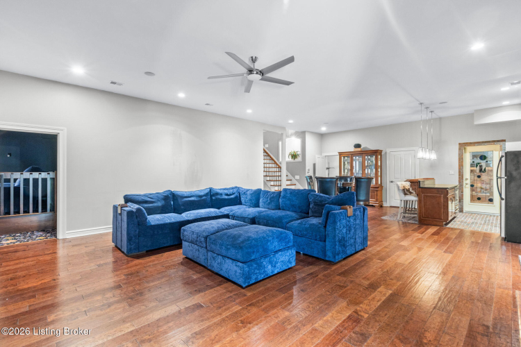Listing Image 88