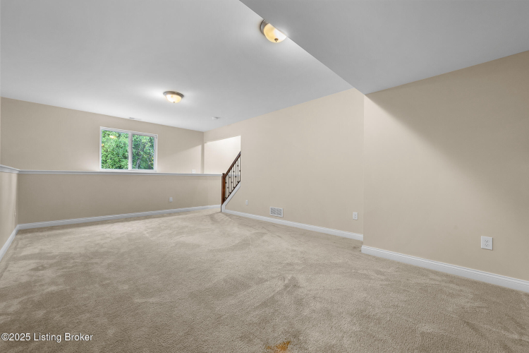 Listing Image 34