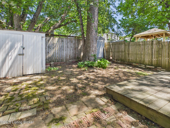 Listing Image 20