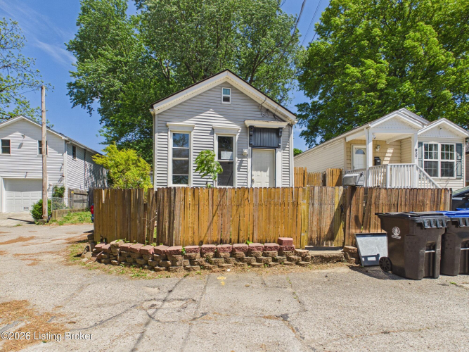 Listing Image 6