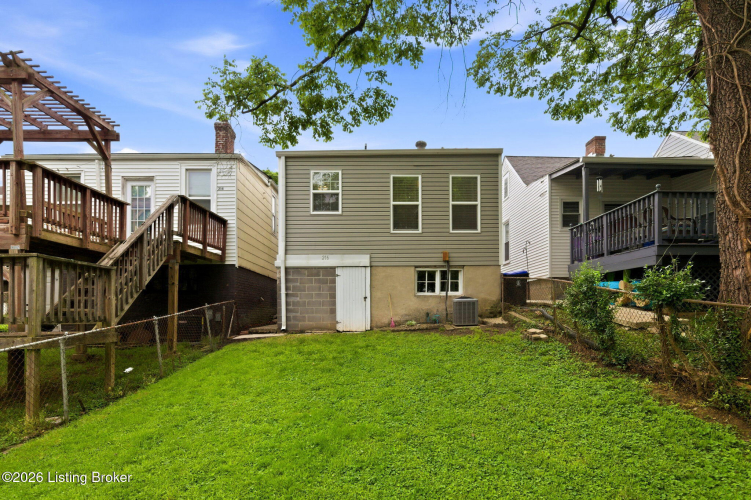 Listing Image 6