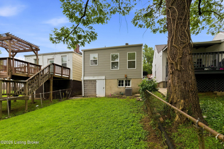 Listing Image 7