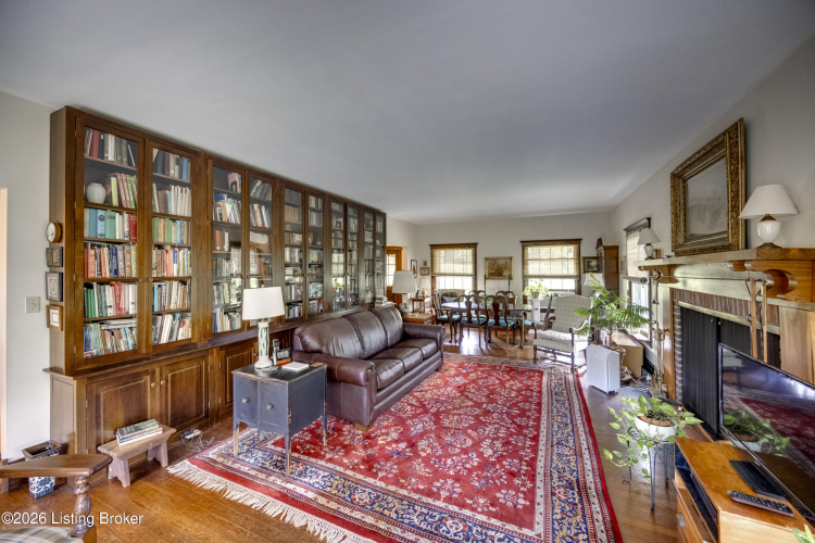 Listing Image 16